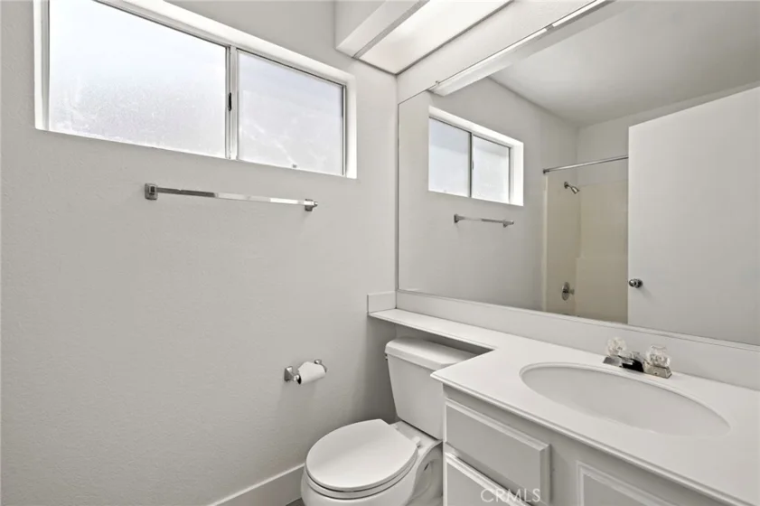 26961 Stonehaven photo 16