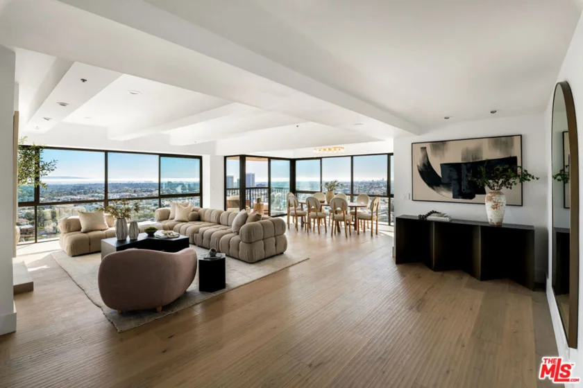 10790 Wilshire Boulevard #1604 photo 1