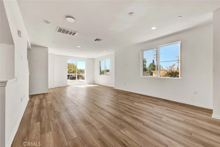 5804 Linden Avenue #1 photo 10