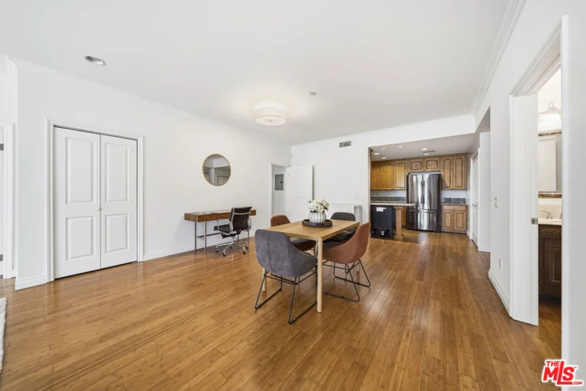 722 S Oxford Avenue #305 photo 30