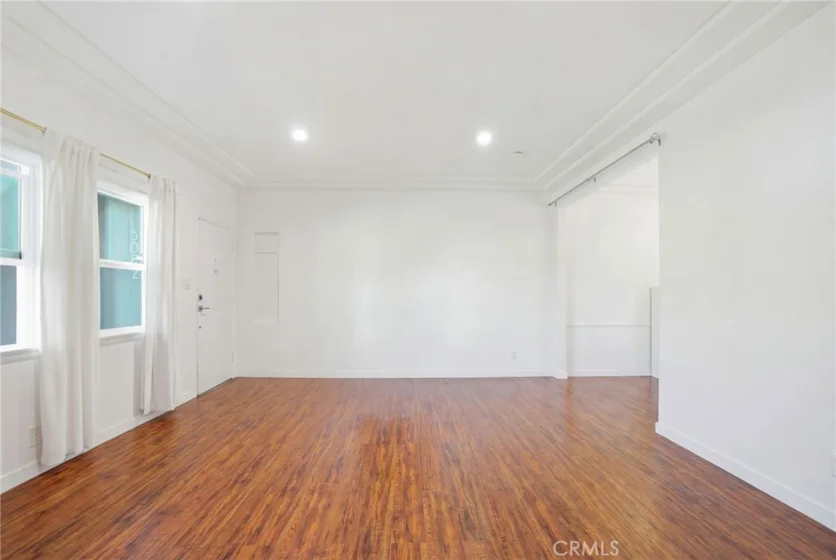 5084 Lemon Grove photo 2