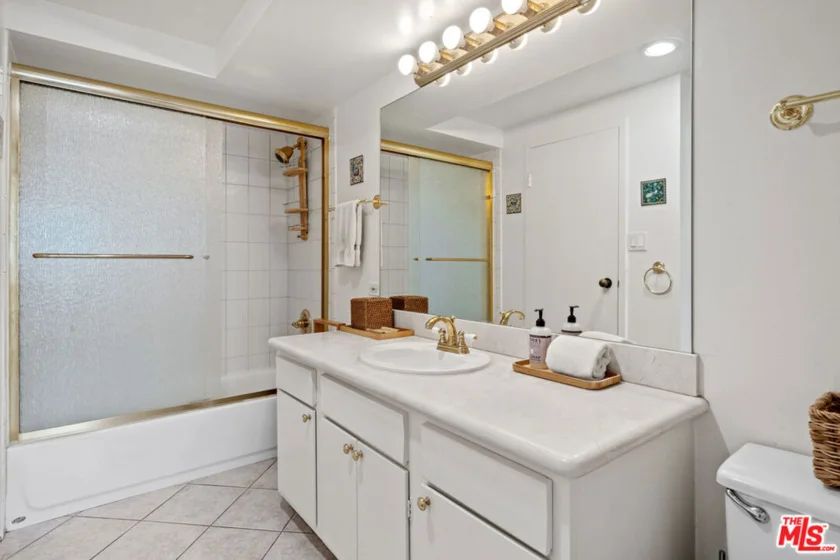 4265 Marina City Drive #1005 photo 17