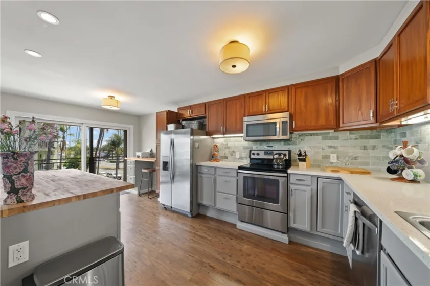 3819 East Livingston Drive #9 photo 3