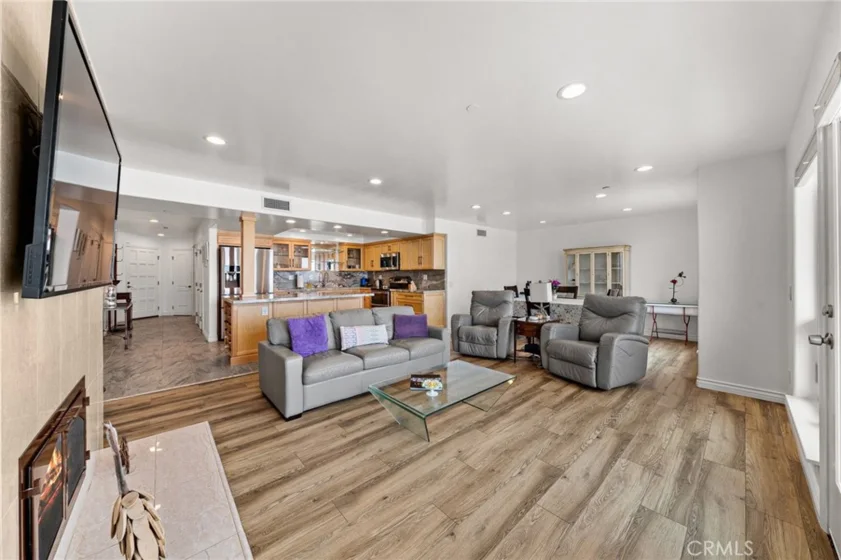 714 Seacoast Drive #211 photo 13