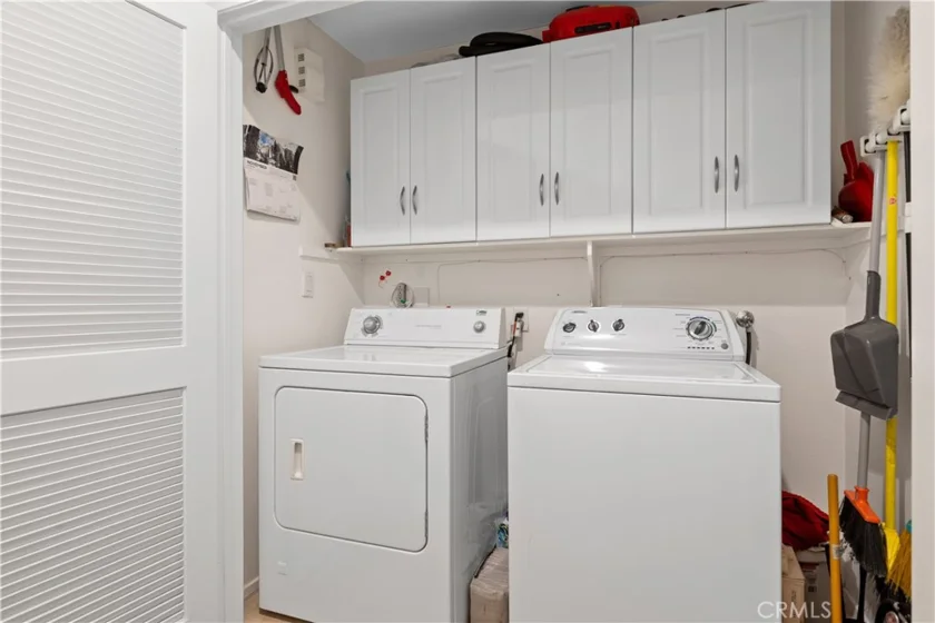 2408 Watermarke Place photo 24