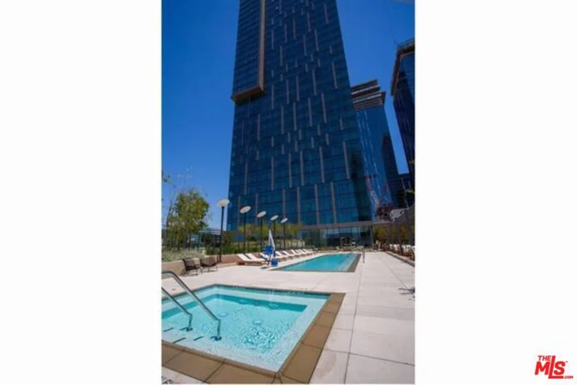 889 Francisco Street #2210 photo 29