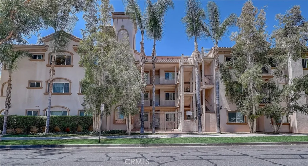 565 E San Jose Avenue #205 photo 1