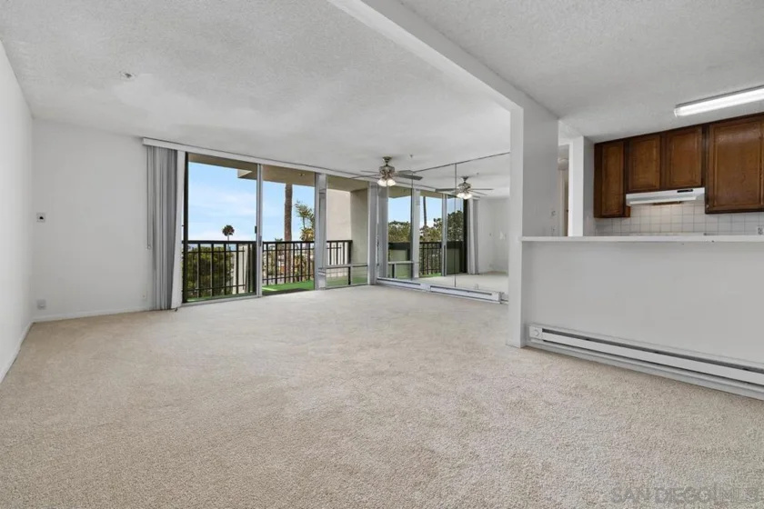 727 Sapphire Street #405 photo 24