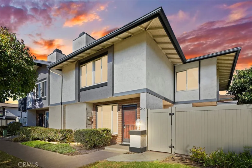 265 Rancho Drive #C photo 1
