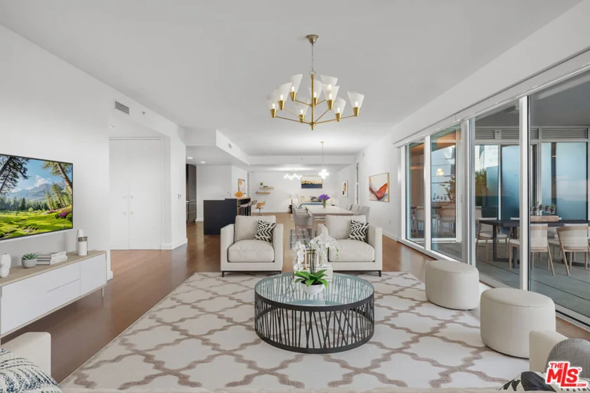 6250 Hollywood Boulevard #4E photo 1
