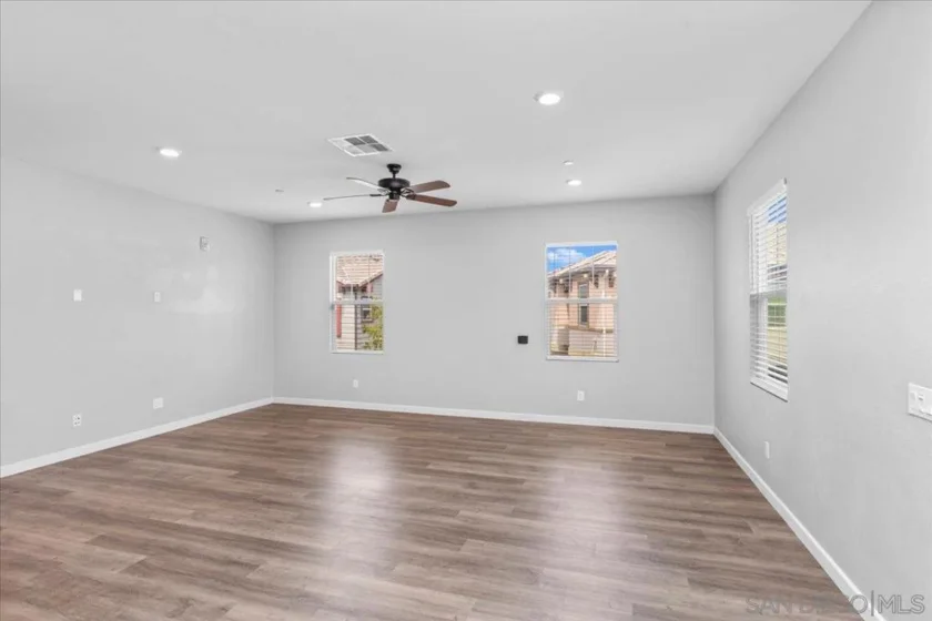 1541 Winter Lane #1 photo 11