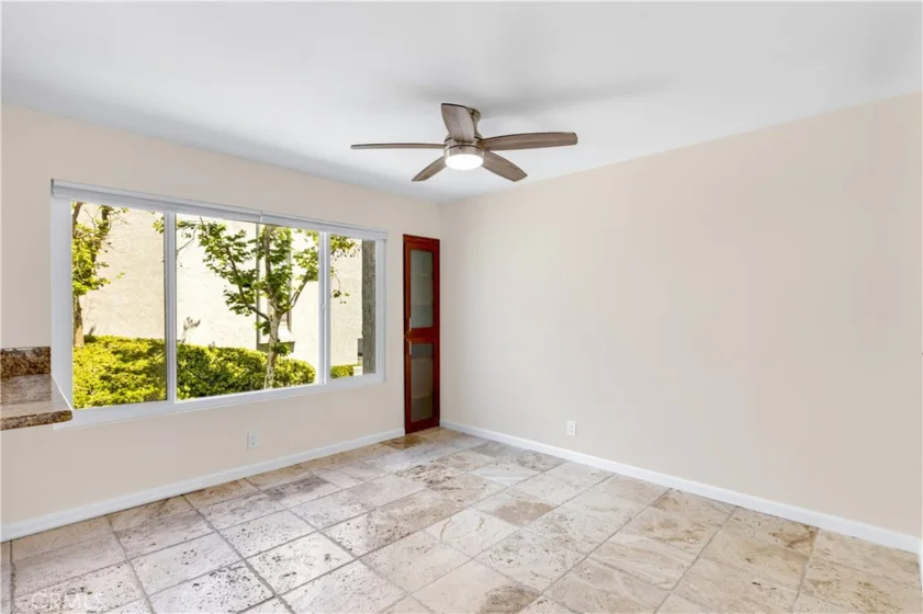26415 Waterford Circle photo 11