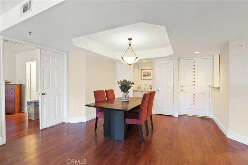 801 Pine Ave. #310 photo 6