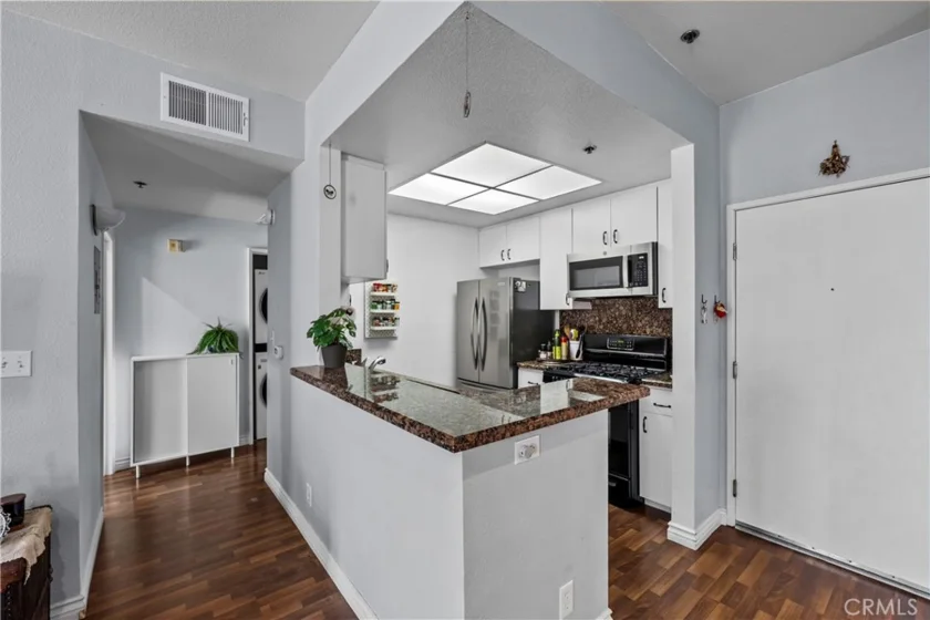 19350 Sherman Way. #328 photo 6