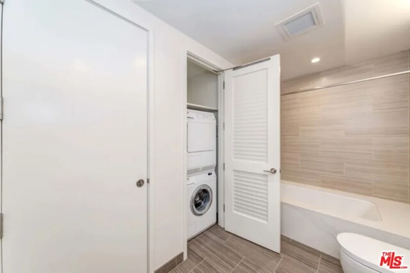 877 Francisco Street #708 photo 30