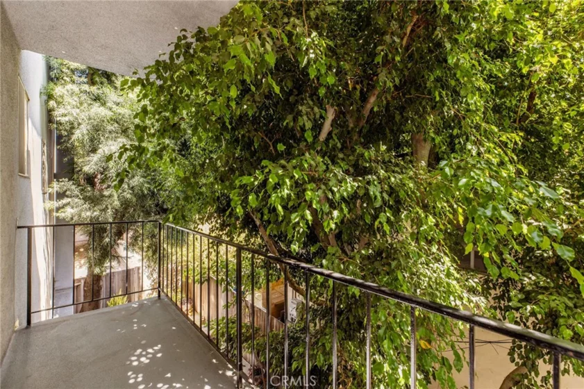 1632 Camden #204 photo 7