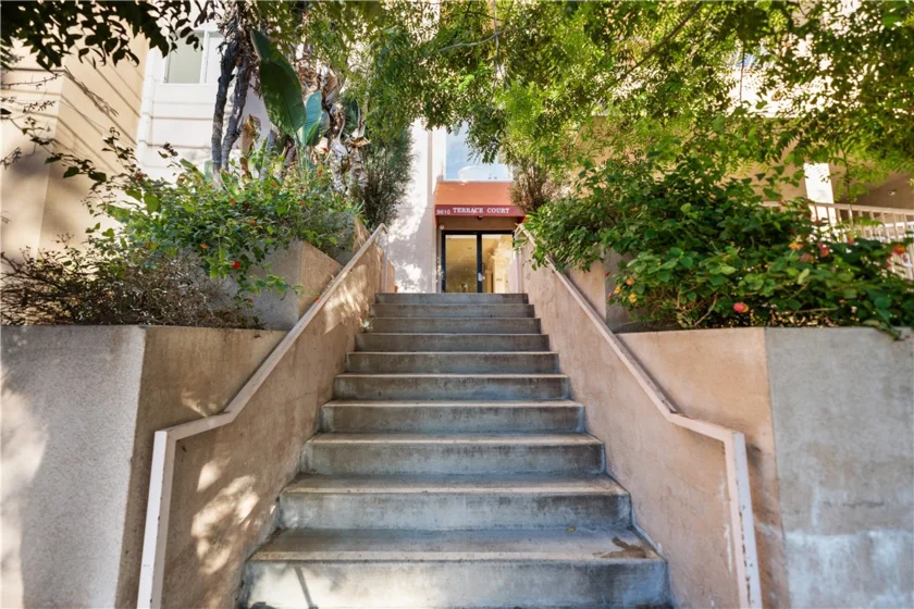 9610 Zelzah Avenue #312 photo 38