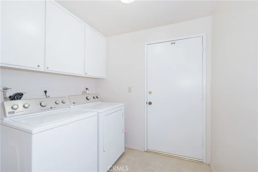 665 W 24th #315 photo 14