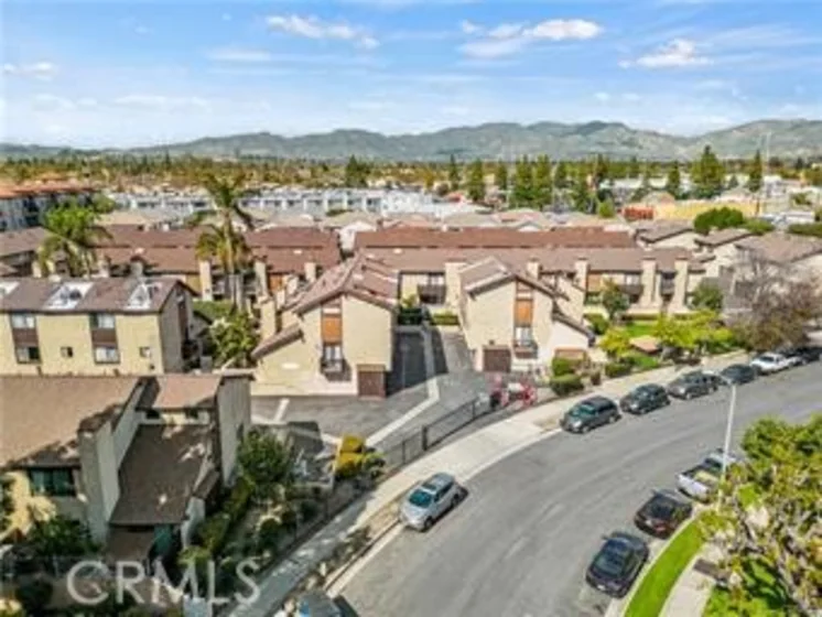 9625 Sylmar Avenue #1 photo 1