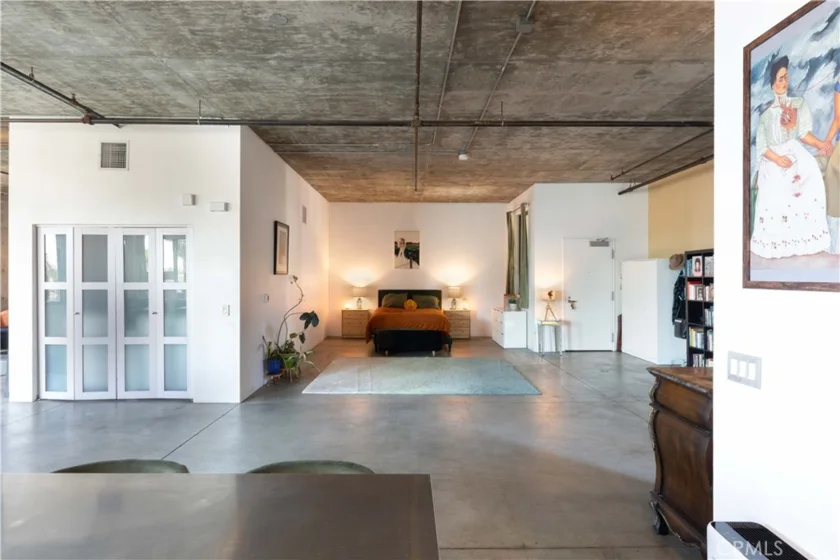 835 Locust Avenue #419 photo 16