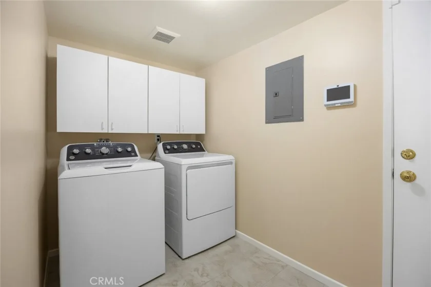 1518 Creekside Court #A photo 14