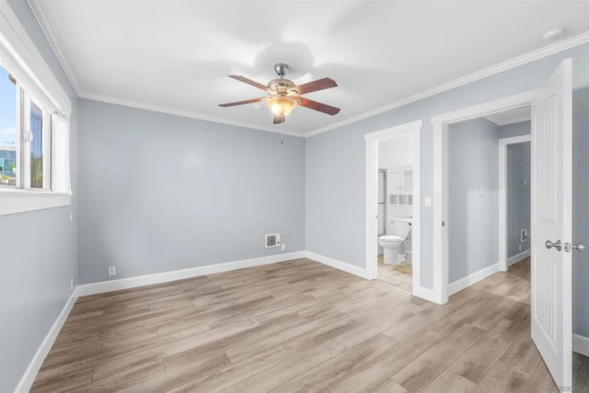 1740 Roosevelt #APT B photo 5