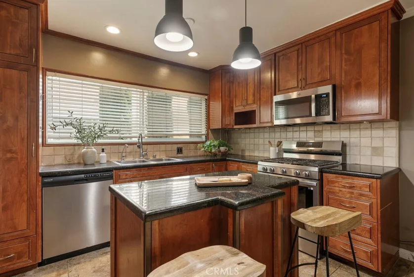 2516 Virginia #E photo 6