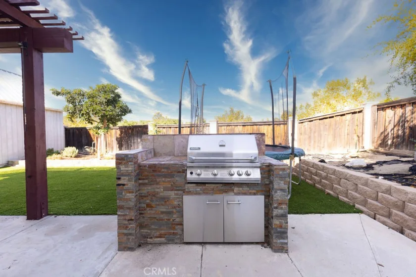 39779 Oak Cliff Drive photo 22