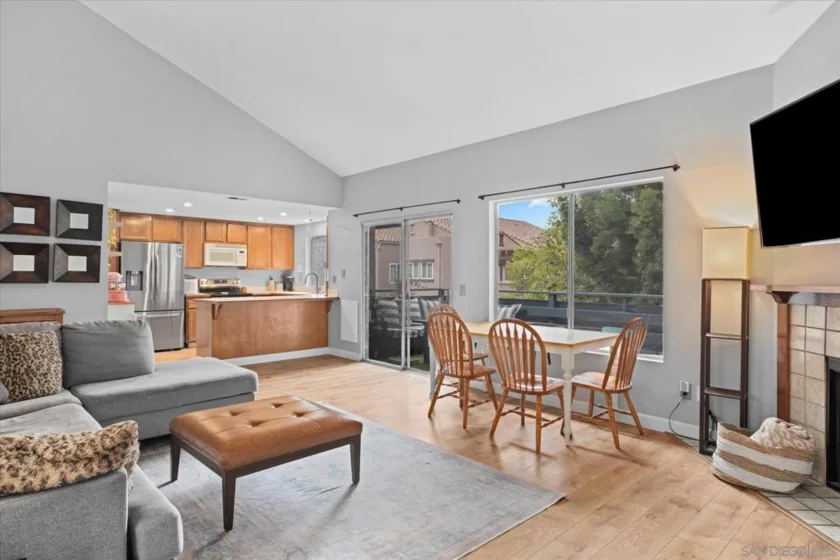1488 Gustavo Street #G photo 1