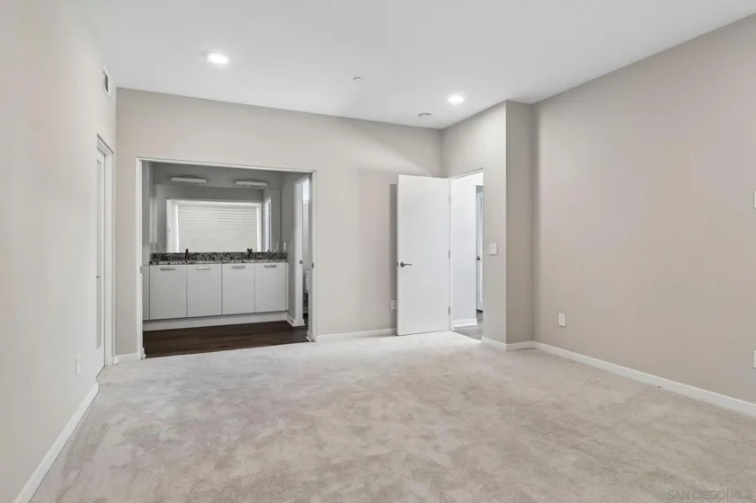 3533 3rd Avenue photo 20