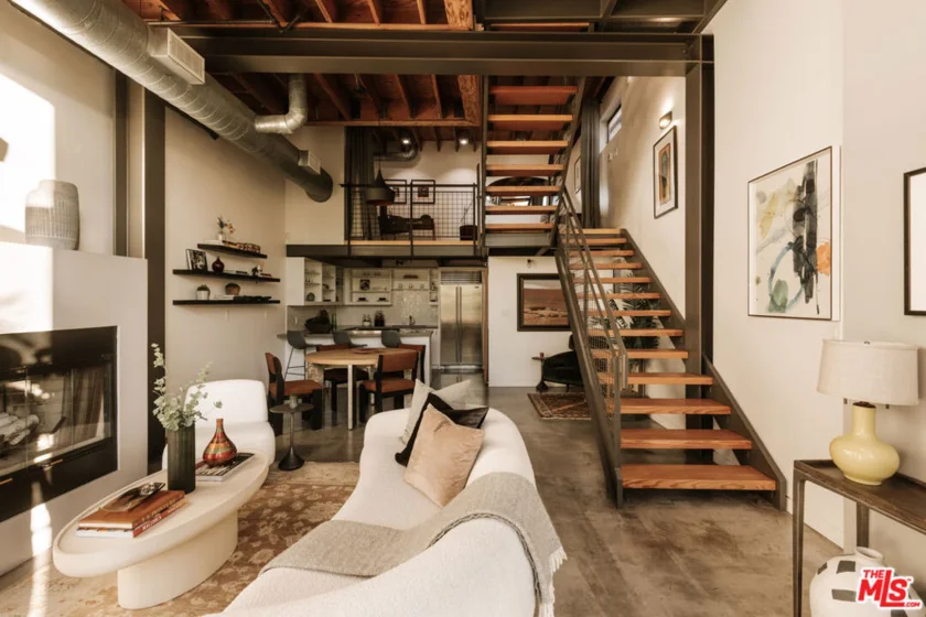 208 S Venice Boulevard #A photo 1