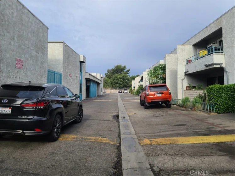 8847 Willis Avenue #D01 photo 9