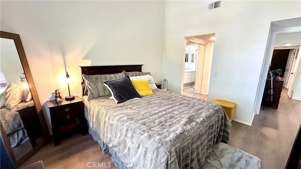 6545 Reseda Boulevard #24 photo 16