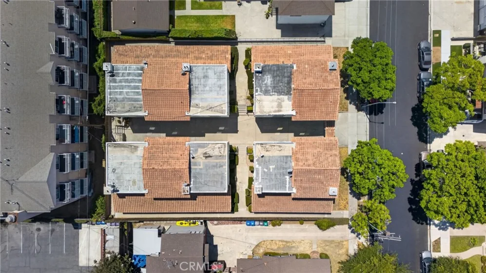 648 Coronado photo 33