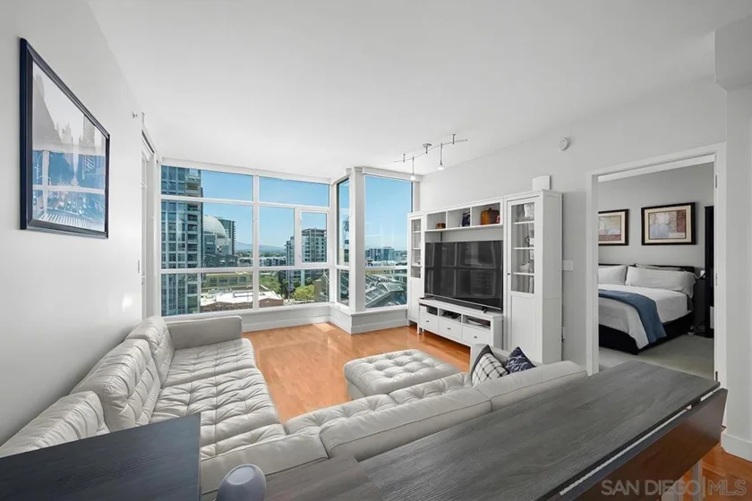 325 7th Avenue #1102 photo 9