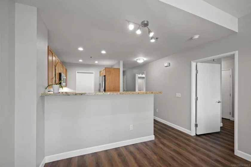 427 9th Avenue #504 photo 12