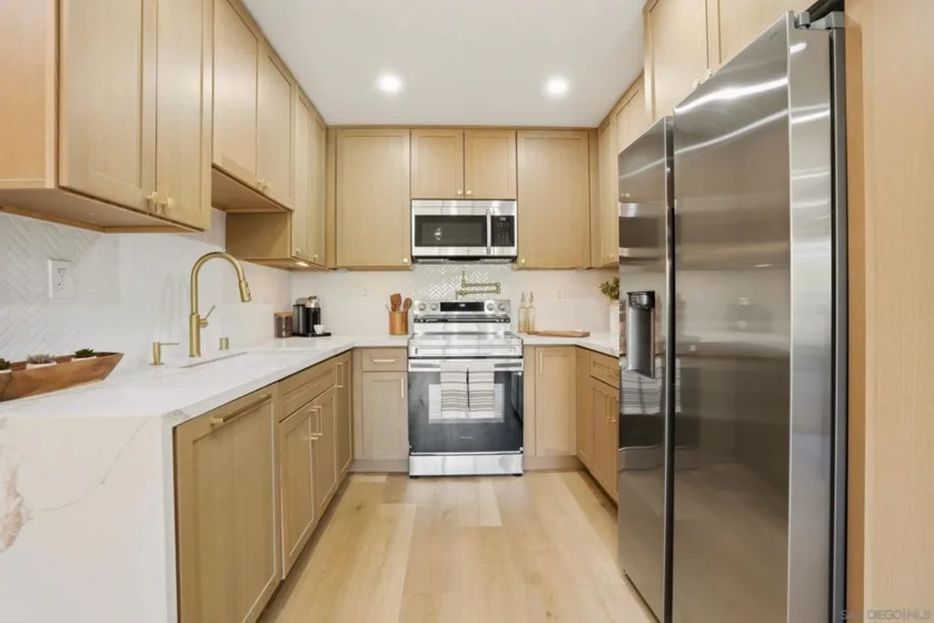 140 Walnut #4B photo 12