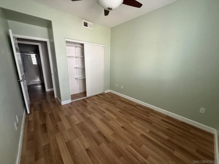 293 Reef Point Way Unit 5 photo 23