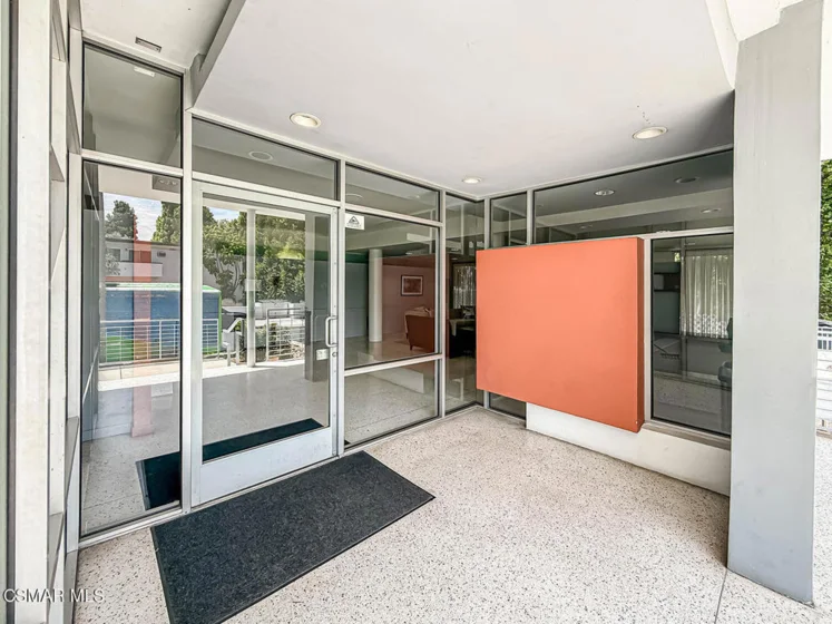 4807 Woodley Avenue #207 photo 4