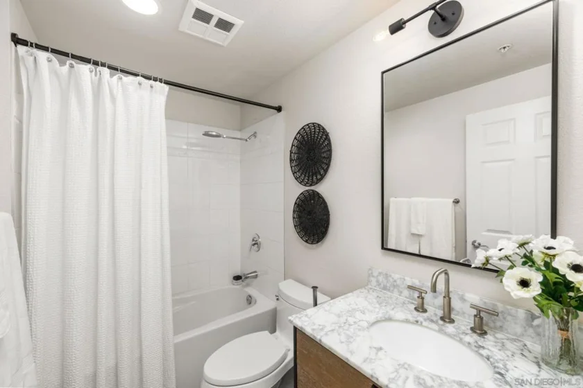 1240 India Street #307 photo 6