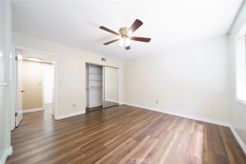 8120 Canby Ave #6 photo 21