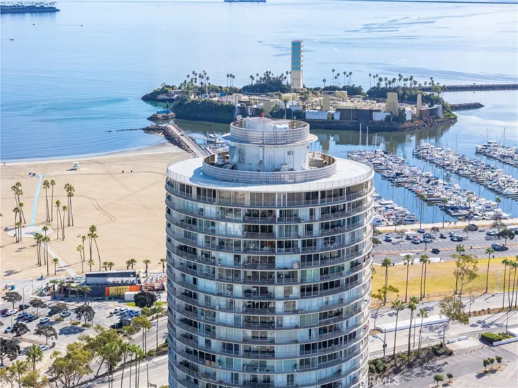 700 E Ocean Boulevard #3003 photo 32