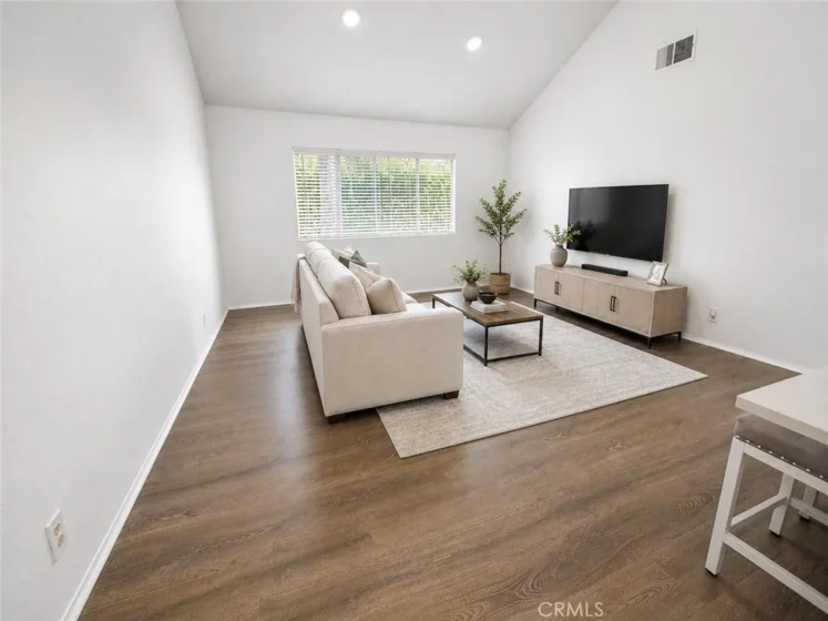313 E Hyde Park #5 photo 8