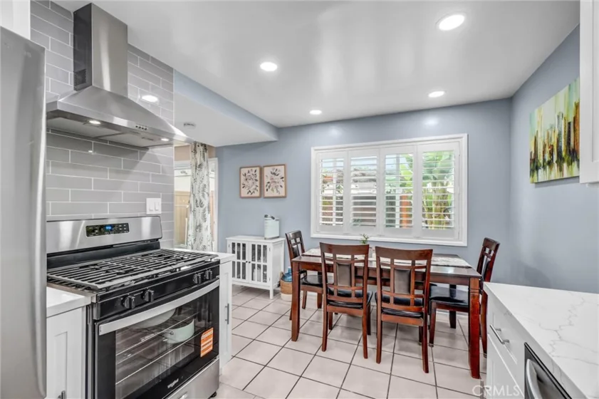10761 Magnolia Avenue #101 photo 13