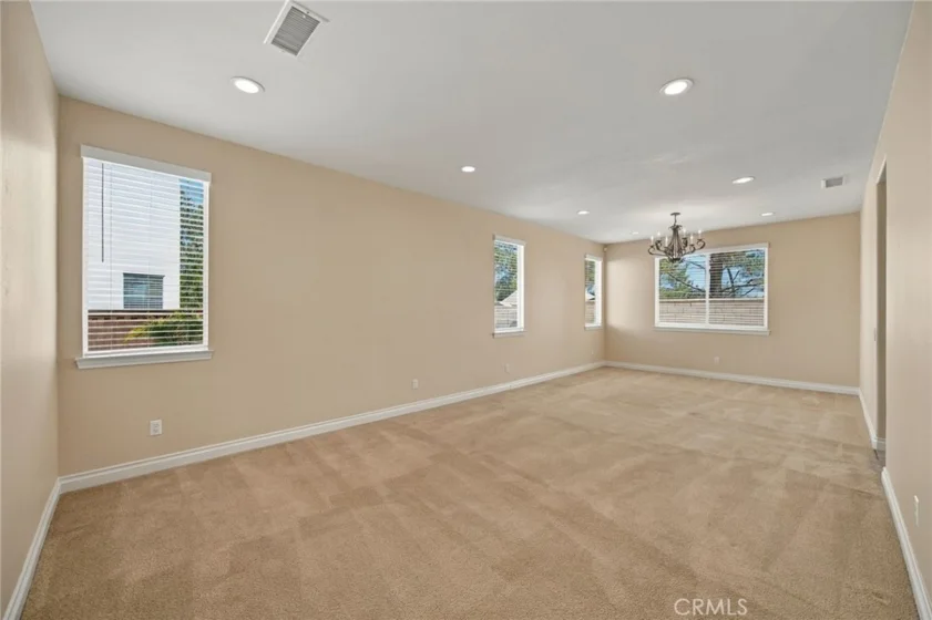 31538 Whitefield Court photo 14