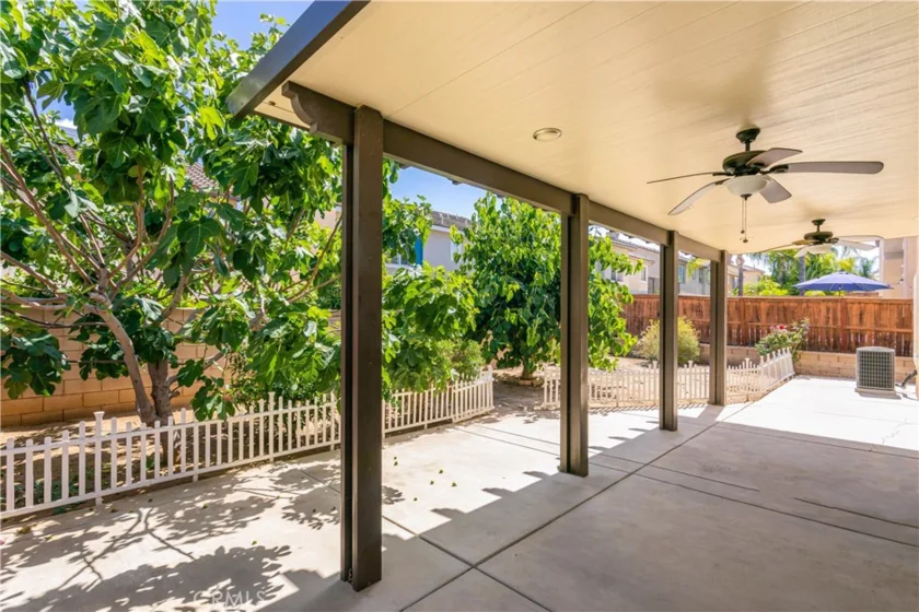28383 Adrienne Street photo 31