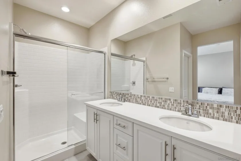 2572 S Escondido Boulevard #808 photo 13