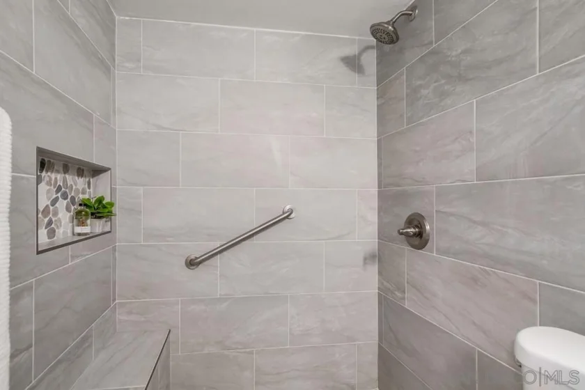 1111 Seacoast Drive #2 photo 24