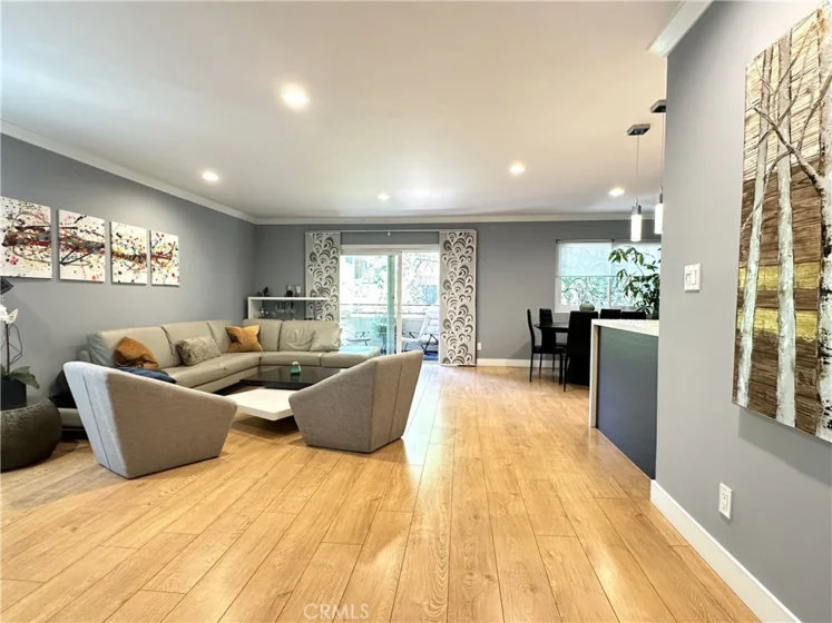 6720 Hillpark Drive #204 photo 26