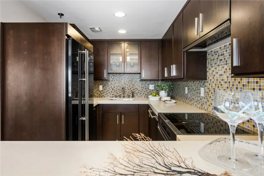 525 E Seaside #403 photo 16